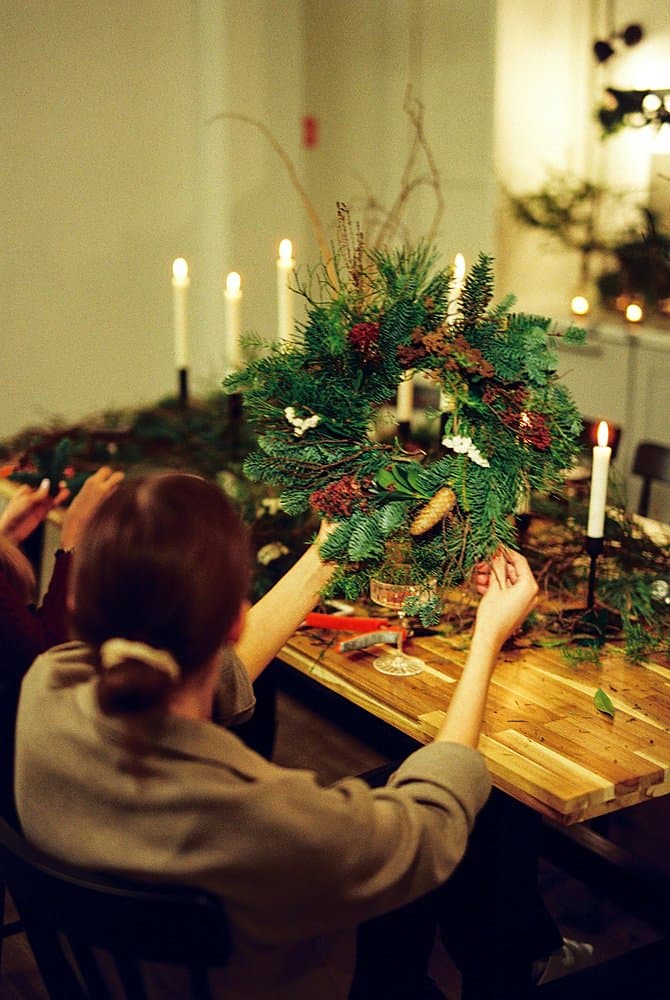 Adventskranz Workshop – weihnachtliche Stimmung